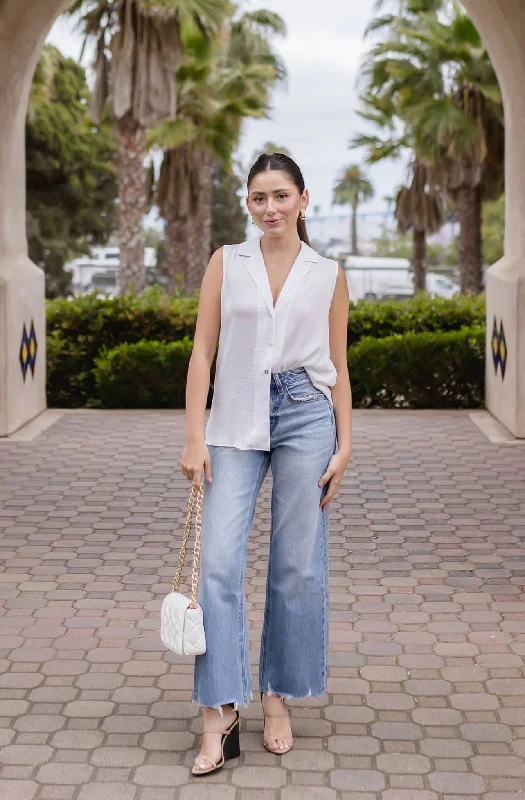 Janessa Sleeveless Button Down Top White